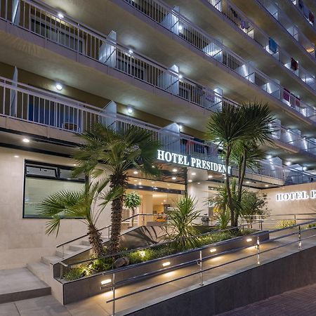 Hotel President Calella Esterno foto