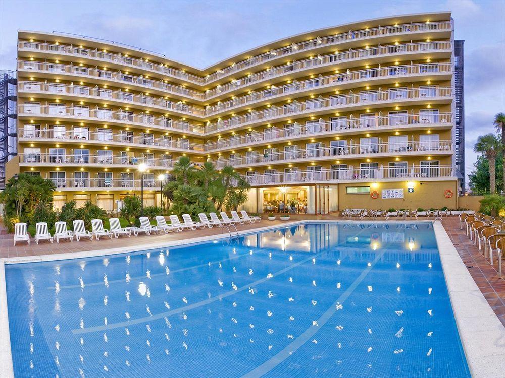 Hotel President Calella Esterno foto