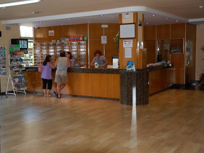 Hotel President Calella Esterno foto