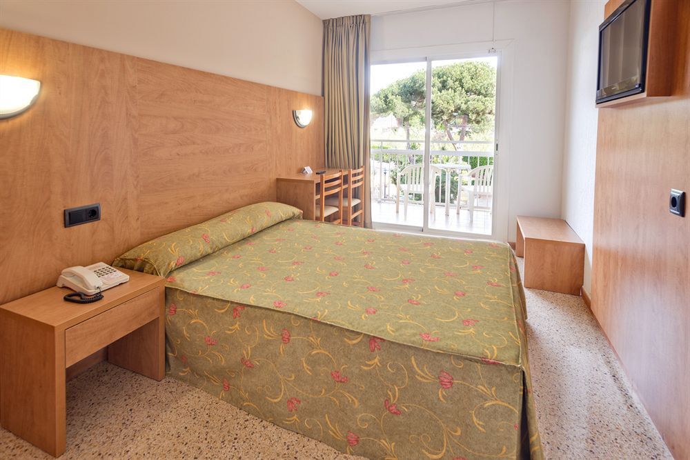 Hotel President Calella Esterno foto